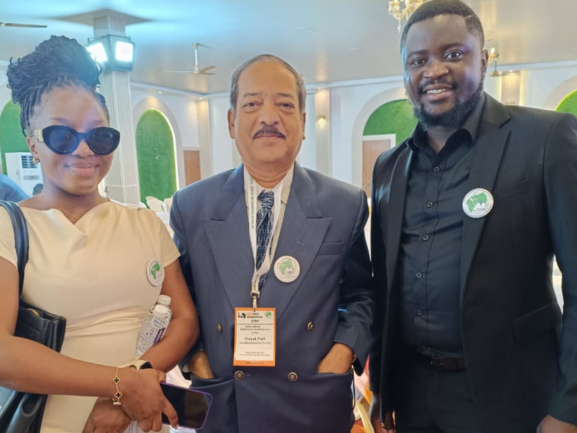 Mr Dipak Patil, Director – Harshdip Global Exim Pvt. Ltd., Baramati Pune, business meeting with foreign traders